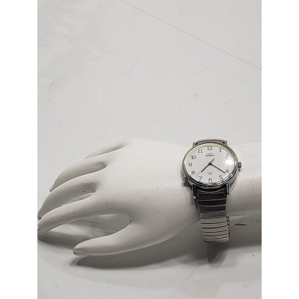 Timex Indiglo Quartz Watch W/ Silver Toned Stainless Steel Expansion Band